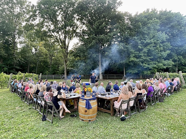 Image principale de 6th Annual Lobster Boil in the Vineyard