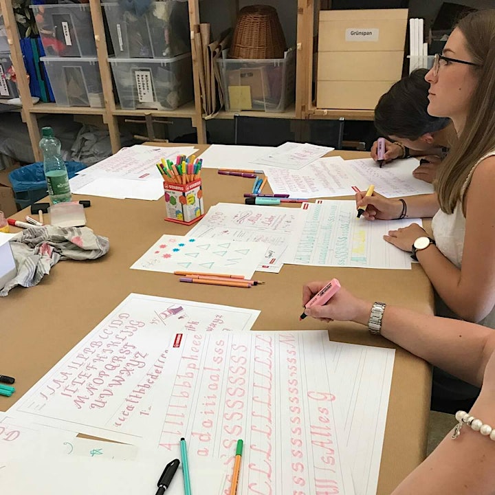 Gothic Calligraphy - schreiben mit Bandzugfeder und mehr - WIEN: Bild