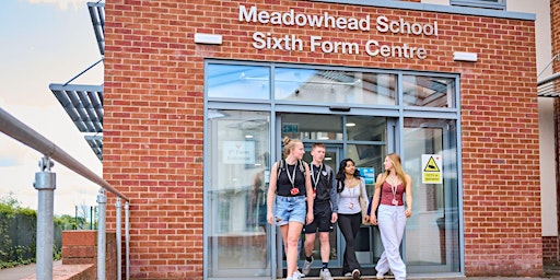 Image principale de Meadowhead Sixth Form Open Evening 25