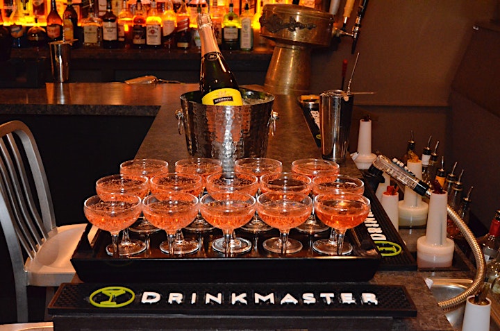 Craft Cocktails & Mixology Class image