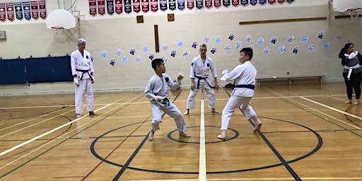 Immagine principale di Toronto Academy of Karate: Non Contact, Family Friendly Self Defense 