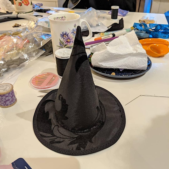 Halloween Fashion - Mini Witch Hat Workshop image