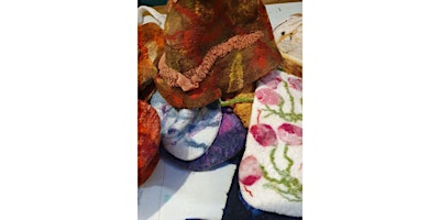 Image principale de Felt a book cover with Sharon Wells: dlr LexIcon Gallery