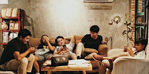 Hauptbild für No Cost. No Hidden Fees. Just a Free Trading Event & Multiple Ways to Earn.