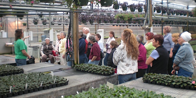 Image principale de Wenke Greenhouses Production Tour 4/11/26 @ 10am