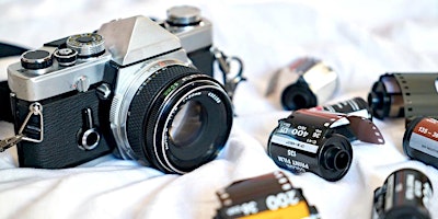 Image principale de Film Photography - Dec 20-21 , Sat & Sun, 10:15 - 12:45 , Outdoors.