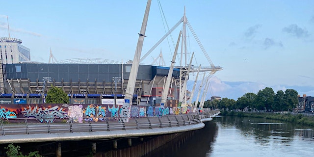 Image principale de Indie Love Wales: Cardiff Quarterly Author Dinner (September)