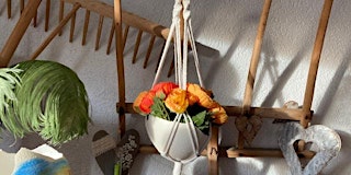 Image principale de Workshop Blumenampel aus Makramee mit Straußenei