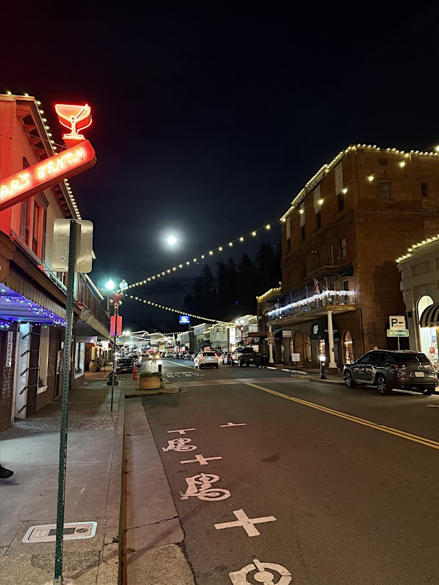 Image principale de Placerville Ghost Tour: Echoes of the Past
