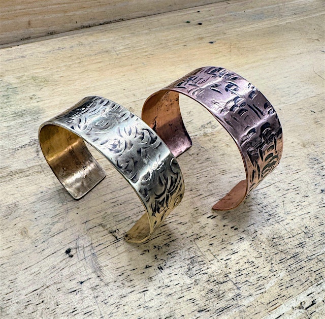 Therapeutic Metalsmithing: Copper Cuff Bracelet with Melissa Frost primary image