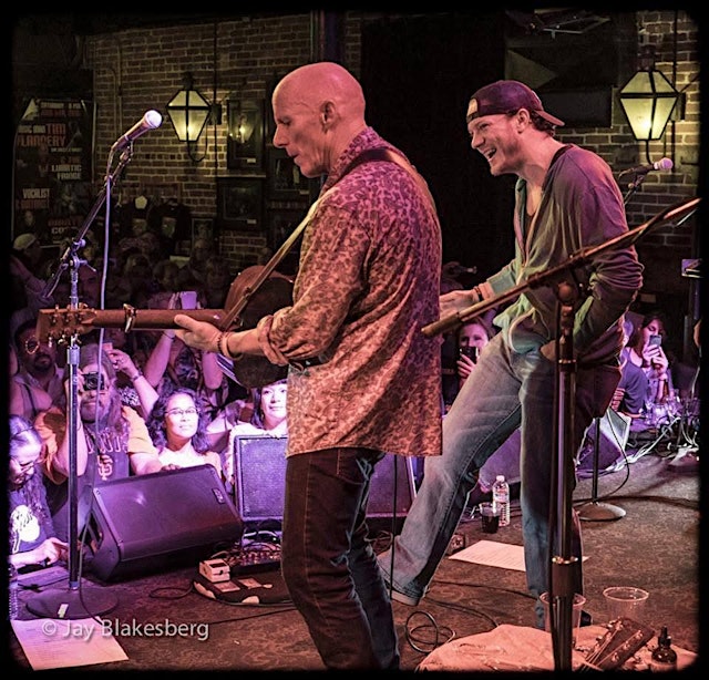 Image principale de Tim Flannery & The Lunatic Fringe with Jake Peavy at the Women's Club