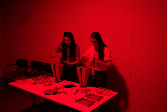 Imagen principal de Darkroom Photography Workshop with dokaLab