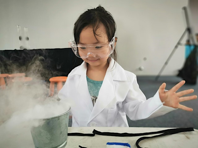 Image principale de Primary Science Safety. What you need to know.