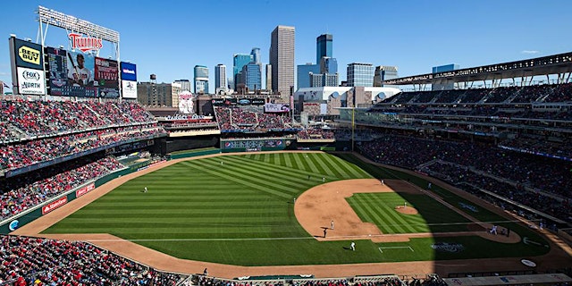 Minnesota Twins vs St. Louis Cardinals primary image