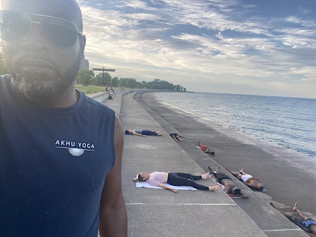 Yoga Chicago primary image