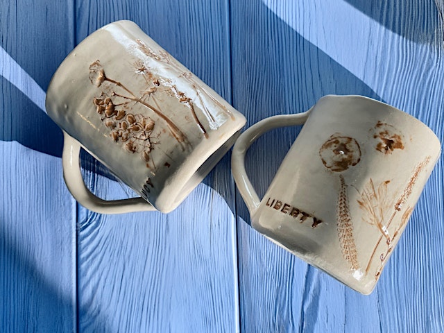 Image principale de Women's Ceramic Cornish Hedgerow Mug