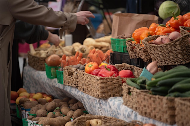 Image principale de 2026 ValenciaEmilly Vendor, Farmers and Crafters Market