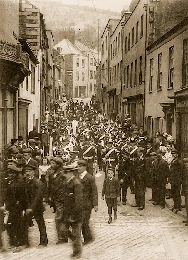 Image principale de Stroll In Jersey Town Tour “Military Man About Town” 2