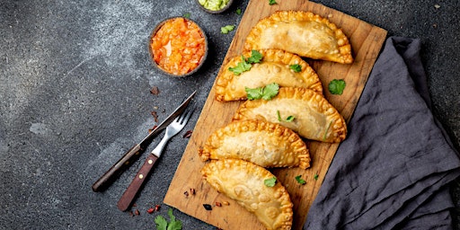 Image principale de Cooking Class: Empanadas — Baked, Fried & Filled Your Way