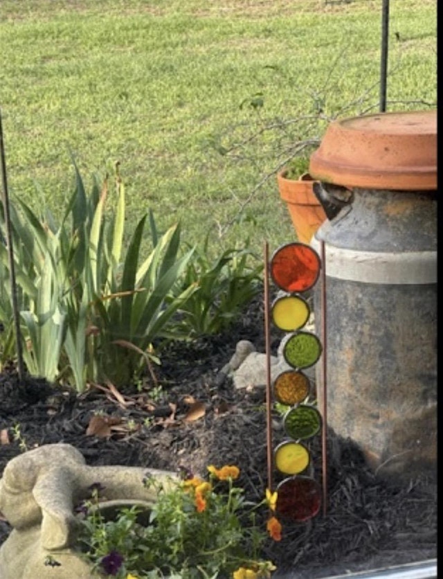 Hauptbild für Stained Glass Plant Stake @ The Painted Butterfly