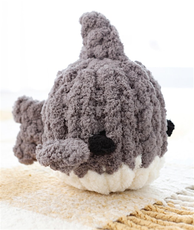 Hauptbild für Hand Knitting Chunky Shark Throw Pillow
