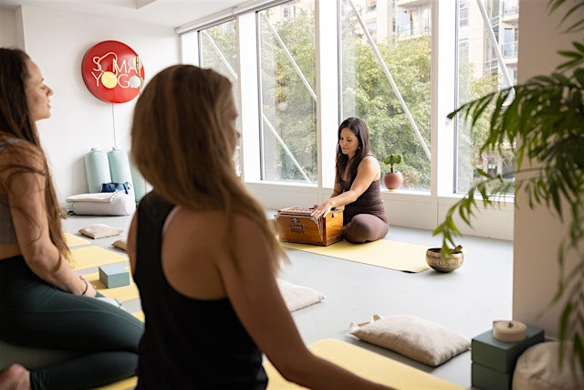 Imagem principal de Sangha Circle | Kirtan + Cake + Social