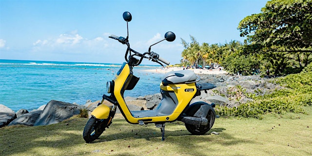 Imagem principal de Electric Moped Rentals in Old San Juan | LOOP Experience