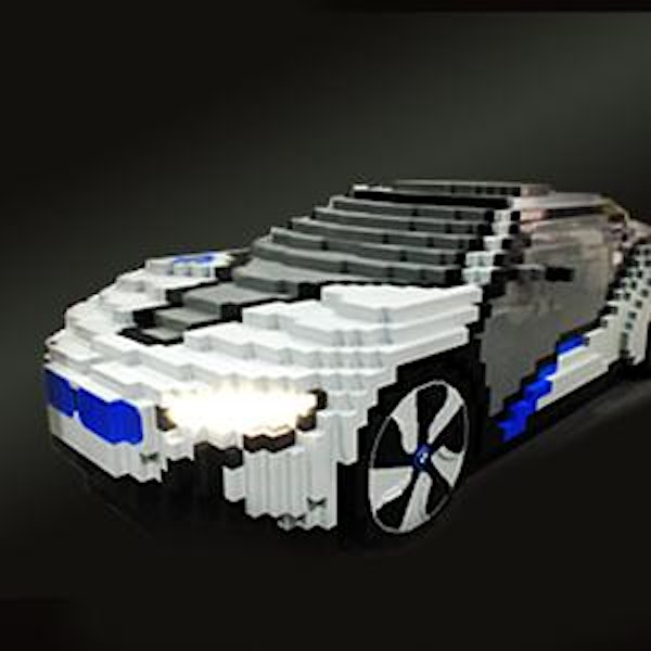 Jahreskartenevent: LEGO Racers Abend - BMW i8 aus 398.000 LEGO Steinen bauen!