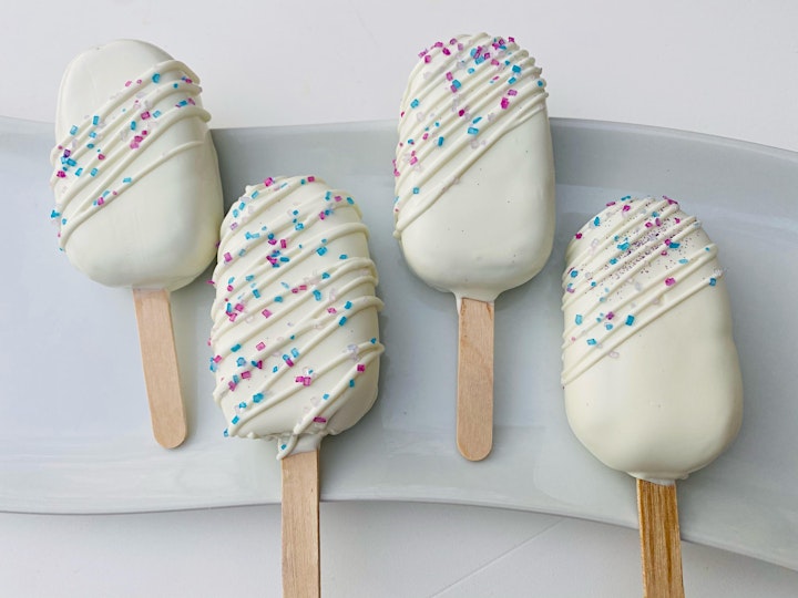 
		Cakesicles and Cake Pops at Fran's Cake and Candy Supplies image
