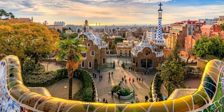 Imagen principal de Park Güell. Gaudi's masterpiece best integrated with nature. Live  Tour.