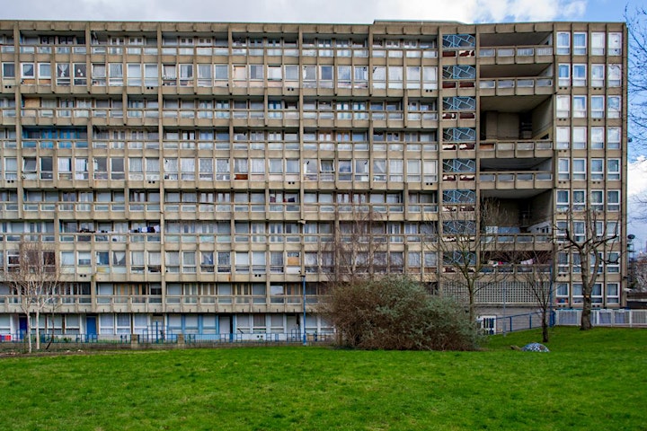 Poplar : New Towns and High Rises - an urban history of Britain image