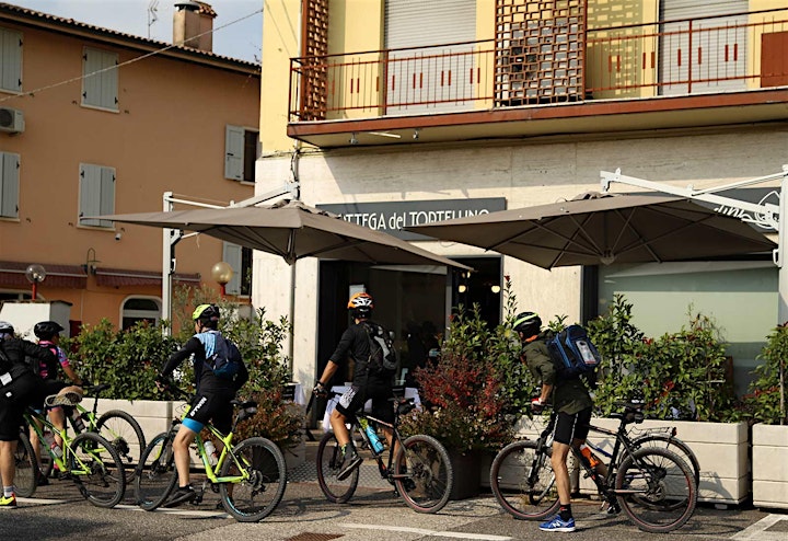 
		Bike tour Borghetto Valeggio and Tortellini Tasting image
