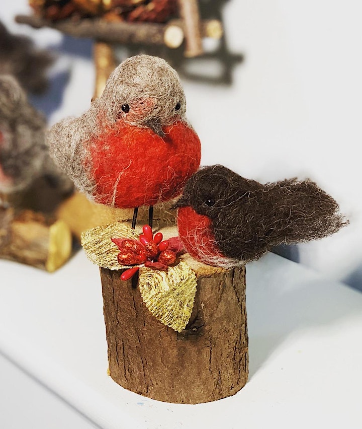 
		Creative Class - Needlefelt a Robin - Christmas gift or tree decoration image
