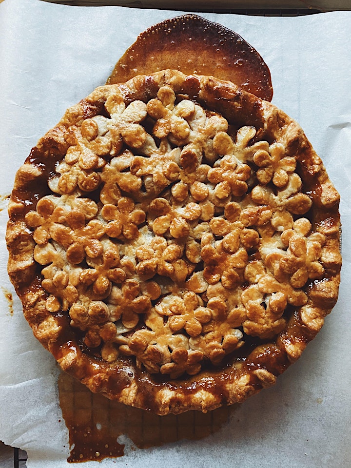 
		Online Baking Workshop: Caramel Apple Pie From Scratch! image
