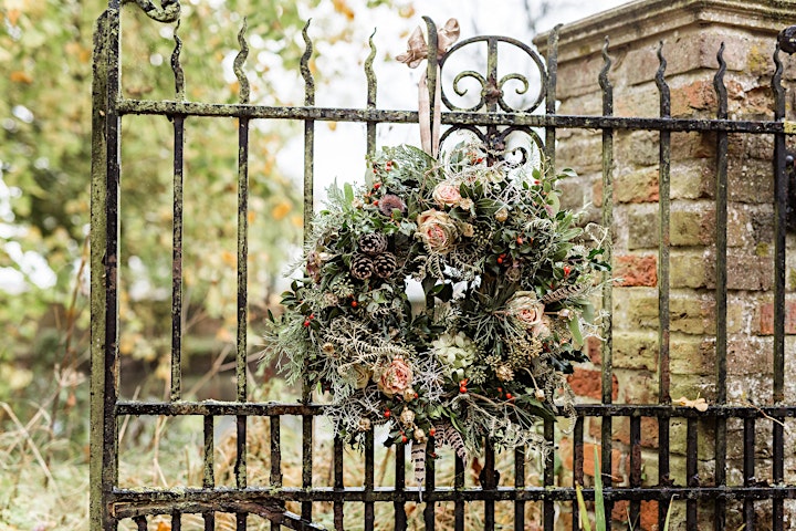 
		Luxury Christmas Wreath Workshop with Florae Foray image
