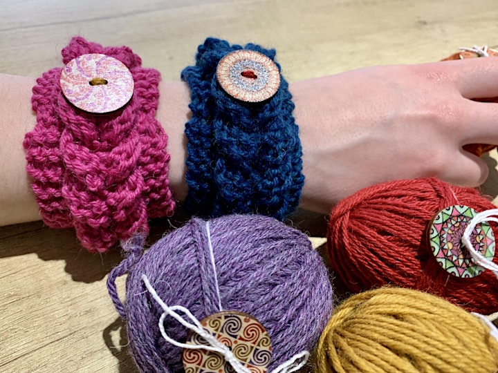 
		Knit a Magic "Wristie" Cuff!-  with Fiona Drake image
