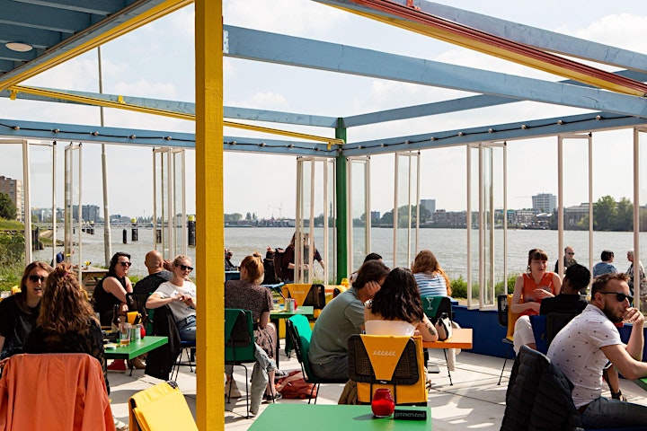 
		Meet & Mingle: People of Rotterdam Using this New Cool Offline APP image

