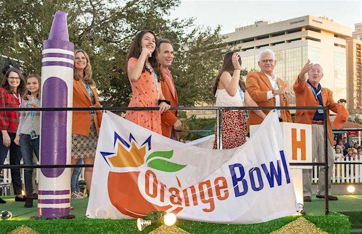 Junior Orange Bowl Holiday Parade: Miracle on the Mile image