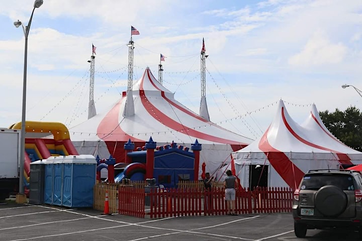 
		Circus Lena Holiday Celebration image
