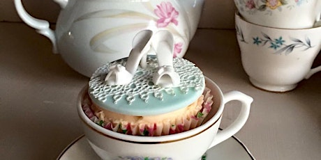Cake Lace & Sugar Shoes cupcake decorating workshop (Wednesday) primary image