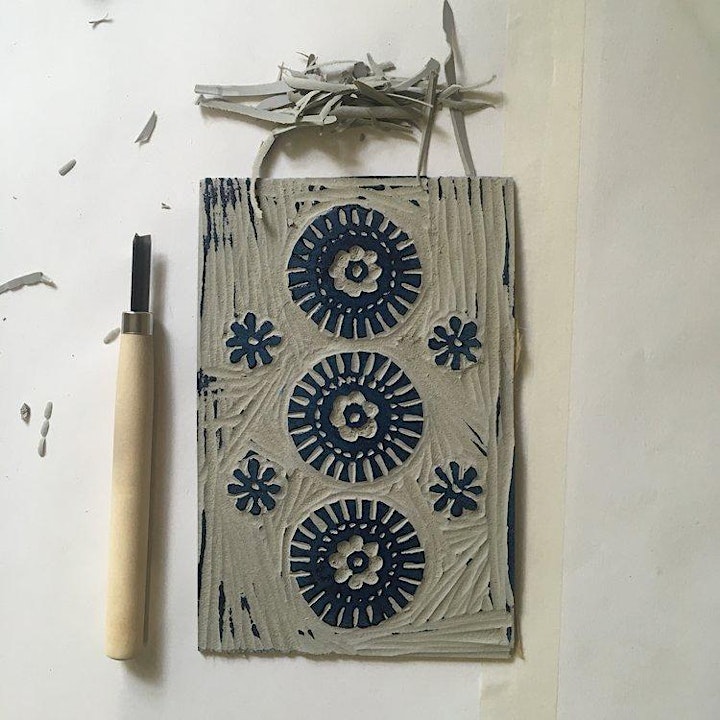 
		Make your own lino-cut Christmas cards with Wee Blue Press image
