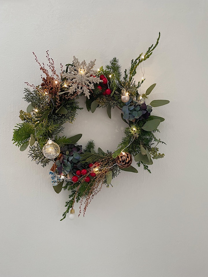 
		Fresh Christmas Wreath Workshop image
