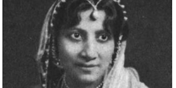MACFEST2022: Two Muslim women in early 20th century