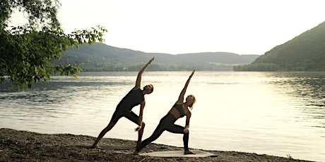 Dynamic Yoga Classes in Budapest | English | Small Group Sessions tickets