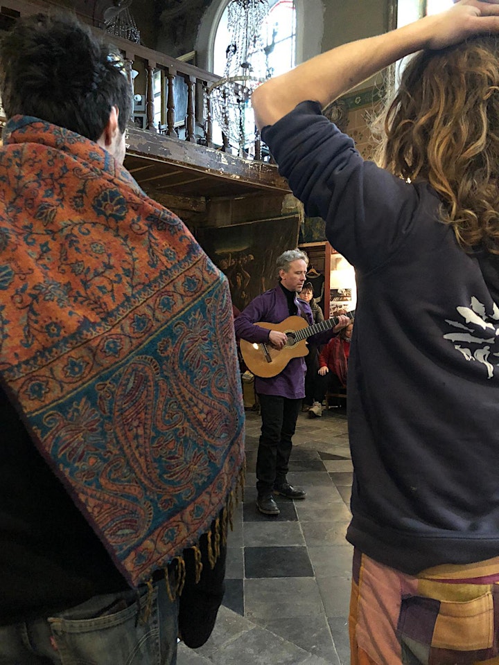 Image pour Atelier mensuel de Chants Sacrés du Monde à la chapelle St Roch à Liège 
