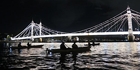 ** Night Bus ( Kayaking Battersea to Greenwich by night).  primärbild