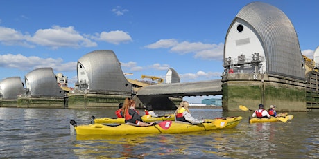 Imagem principal de ** Barrier and Back. ( Kayaking Greenwich to the Thames Barrier and back)