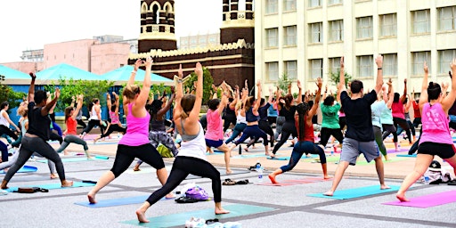 Primaire afbeelding van Rooftop Hip-Hop Yoga + Pilates (A Sunset Soiree) Downtown New Orleans