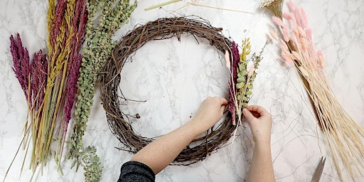 Dry Floral Wreath class