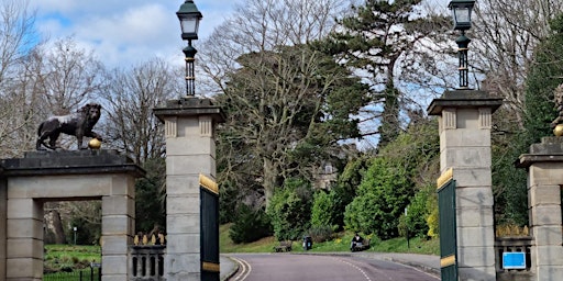 Victoria Park: Gates, Avenues & Gardens - a Walk on Common Ground